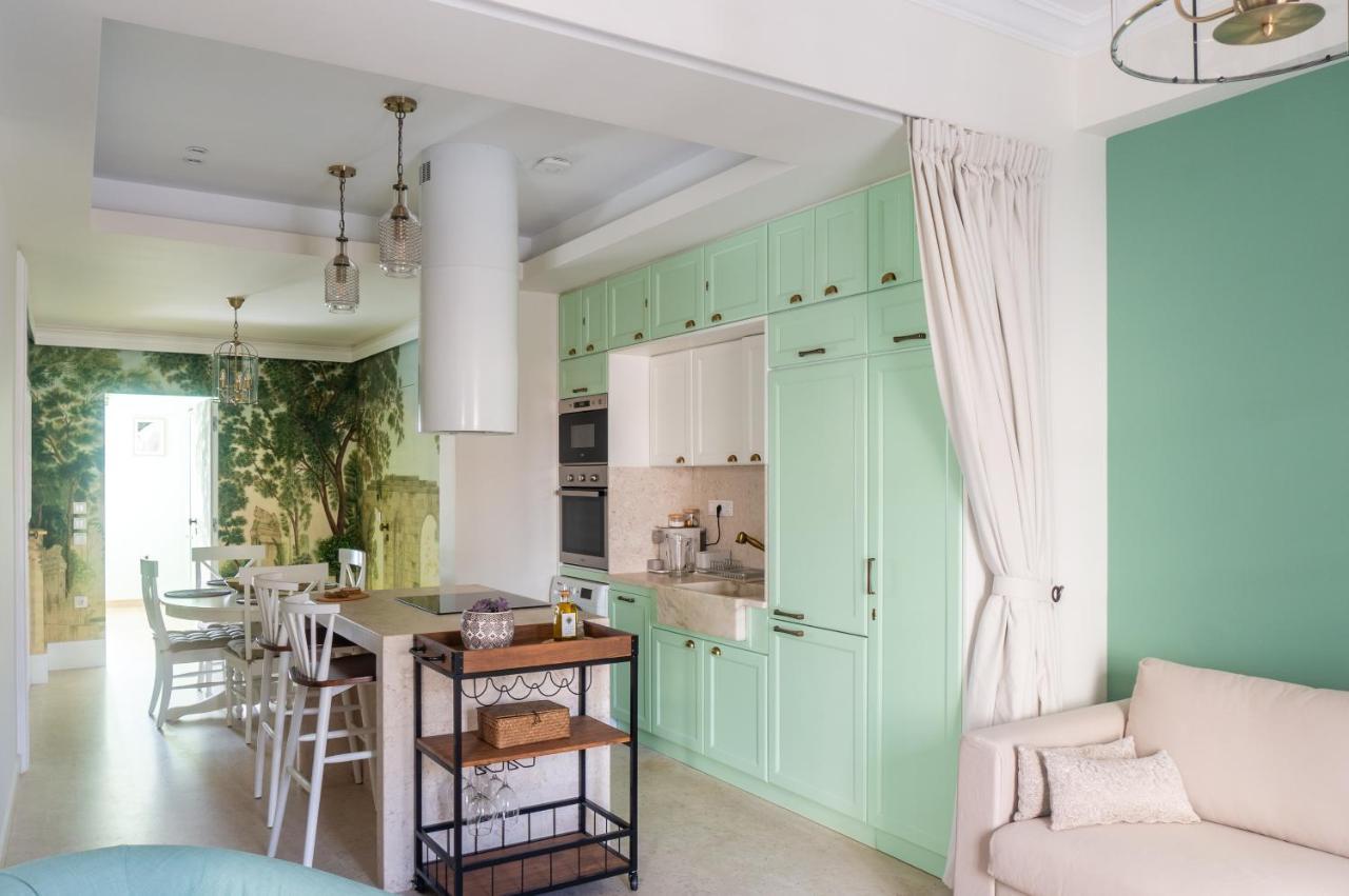 Apartamento Tiffany'S Luxury 2Br With Acropolis View Atenas Exterior foto