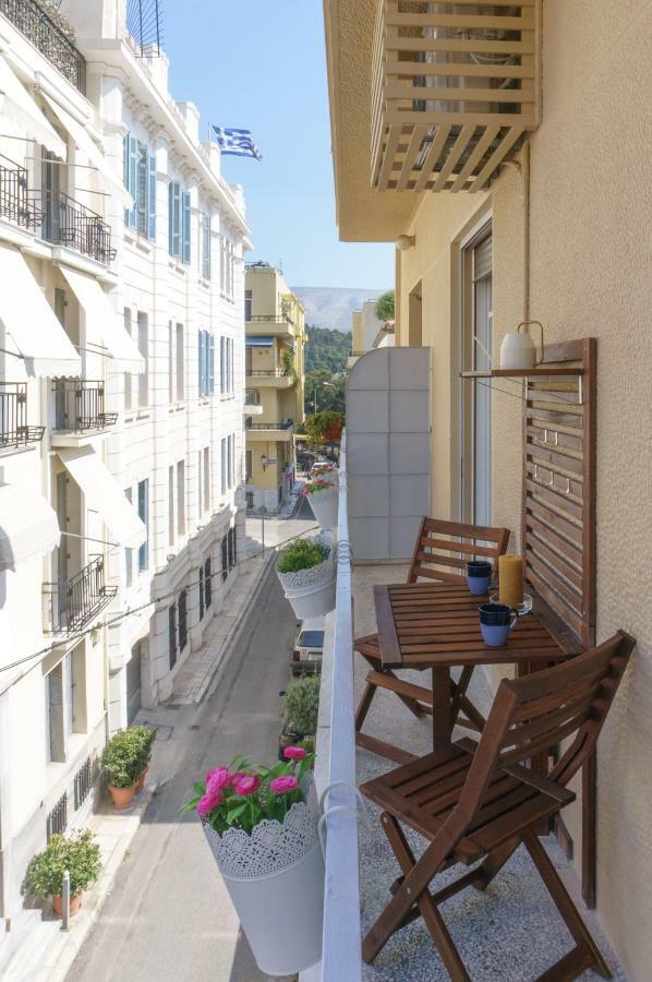 Apartamento Tiffany'S Luxury 2Br With Acropolis View Atenas Exterior foto